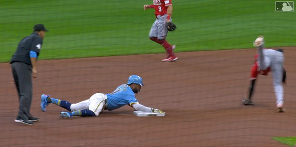 Covering the bases 9/26/2025: Reds 3, Brewers 1